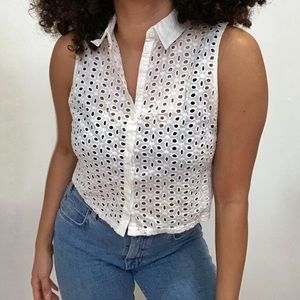 Cropped Eyelet Sleeveless Button-up